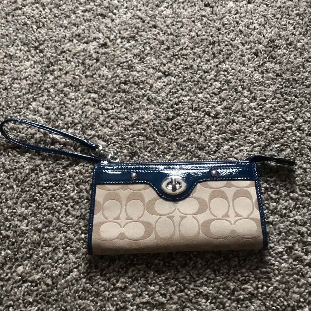 coach wallet